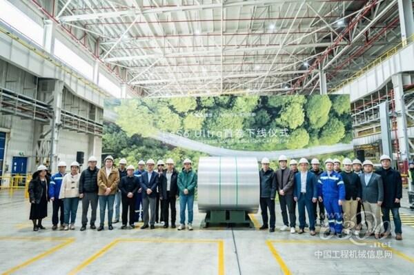 诺贝丽斯与理想汽车共同见证LeS6 Ultra(诺贝丽斯Advanz™ 6HS s650-T6)首卷下线