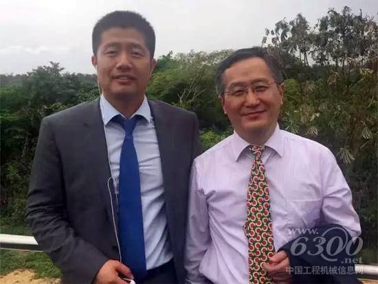 三一西非大区总经理李磊(左一)与湖南经贸代表团客人