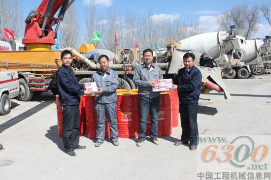 为客户赠送滤芯