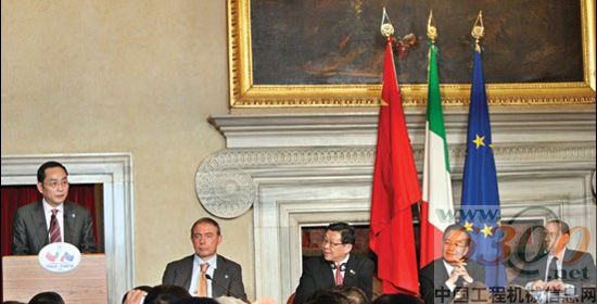 中联重科,詹纯新